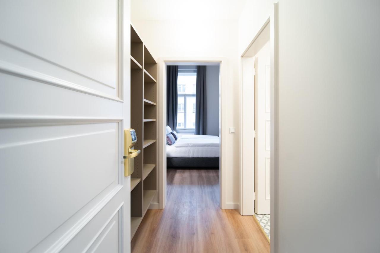 Aparthotel Karl By Zeitraum à Prague Extérieur photo