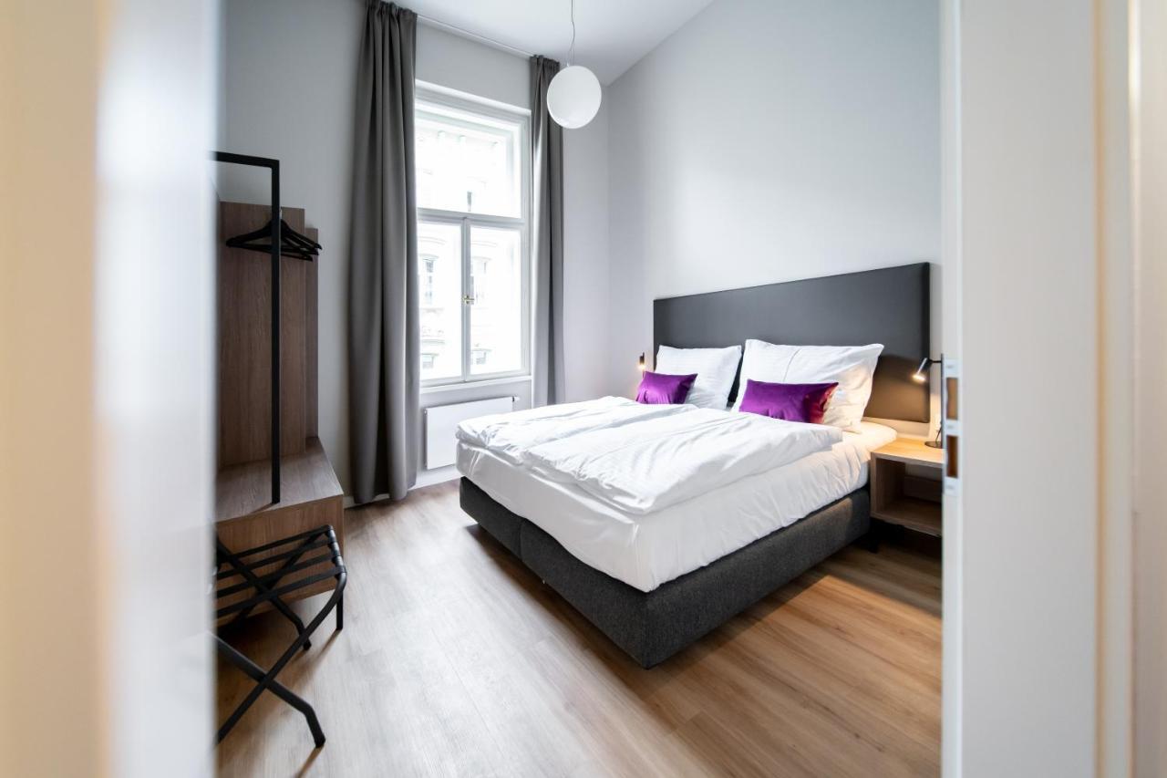 Aparthotel Karl By Zeitraum à Prague Extérieur photo