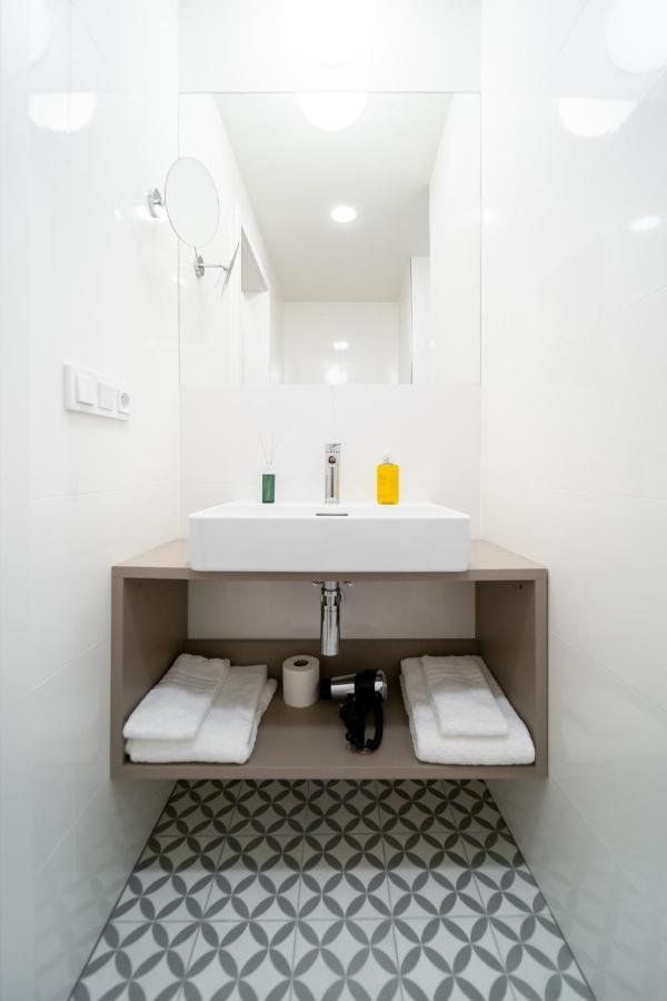 Aparthotel Karl By Zeitraum à Prague Extérieur photo